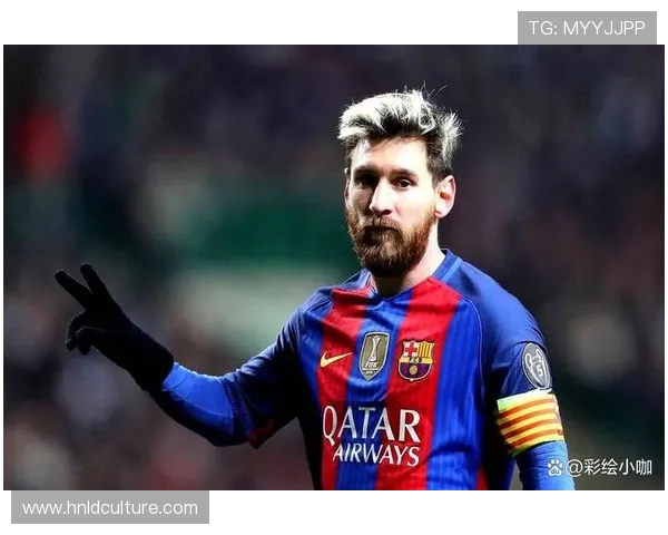 梅西衬衫热潮来袭足球明星的时尚之选引领潮流风向标